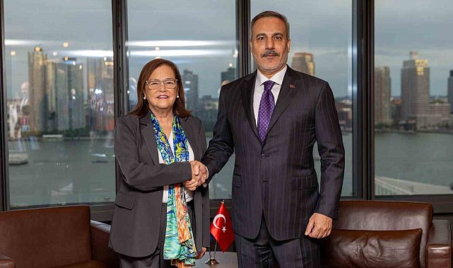 Bakan Fidan, El Salvadorlu mevkidaşı ile görüştü