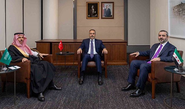 Bakan Fidan, Suriyeli ve Suudi mevkidaşıyla üçlü toplantıya ev sahipliği yaptı