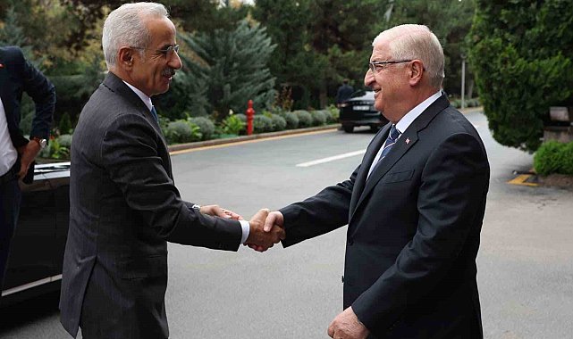 Bakan Güler, Bakan Uraloğlu ile görüştü