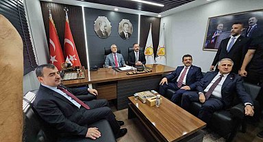 Bakan Işıkhan Zonguldak'ta ziyaretlerde bulundu