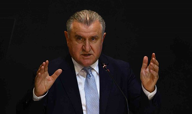 Bakan Osman Aşkın Bak: "İspanya Süper Kupası şehre bir heyecan katacak"
