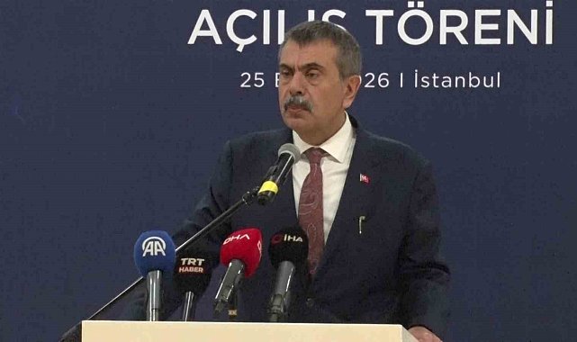 Bakan Tekin: "Bu ülkedeki eğitim kurumları ve öğretmenler dünyadaki muadillerin hepsiyle rekabet edebilecek durumda"