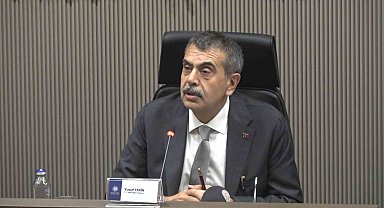 Bakan Tekin, Yalova'da mesleki eğitim-sanayi buluşmasına katıldı