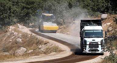 Balıkesir'de Dursunbey'de ulaşım konforunu artırıyor