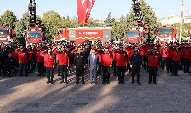 Balıkesir'de kahraman itfaiyecilere anlamlı jest