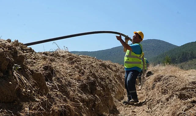 Balıkesir'de kırsala altyapı hizmet yağmuru