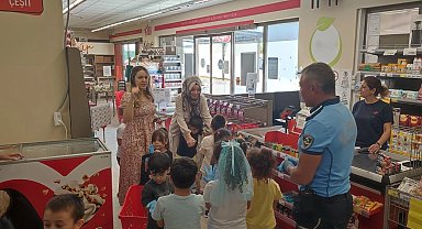 Balıkesir'de minik zabıtalar denetim yaptı