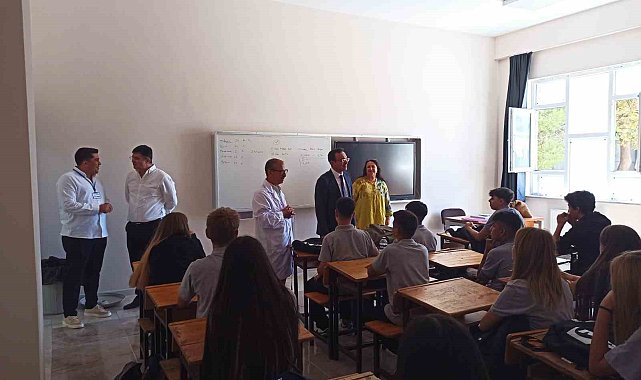 Bandırma'da iki okul yeni binalarında eğitime başladı