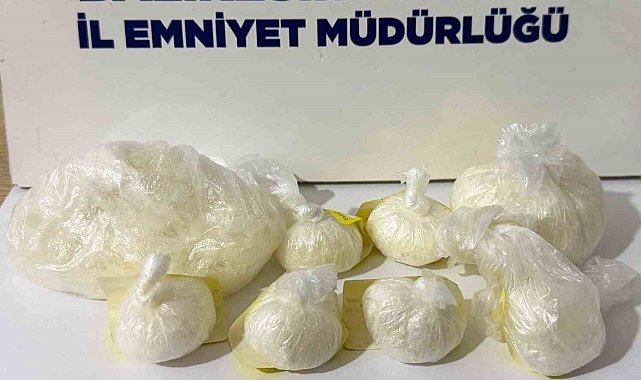 Bandırma'da kaçmaya çalışan şüpheliden 153 gram metamfetamin çıktı
