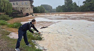 Bartın Irmağındaki köpüklenmede tarım ilacı şüphesi