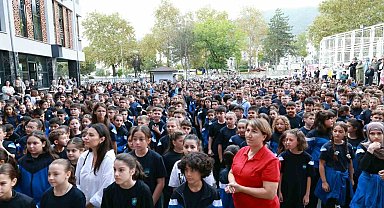 Başkan Aydın öğrencilerin ilk gün heyecanını paylaştı