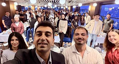 Başkan Bingöl üniversiteyi kazanan gençlerle bir araya geldi