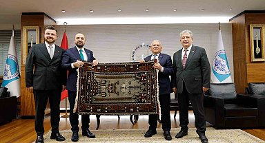 Başkan Büyükkılıç, AK Parti Genel Başkan Yardımcısı Faruk Acar'ı ağırladı