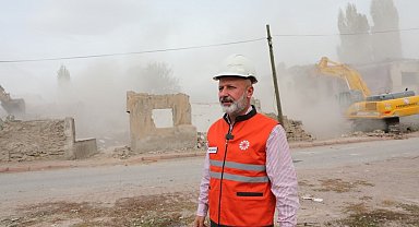 Başkan Çolakbayrakdar: "Türkiye'de kendi imkânlarıyla dönüşüm yapan tek belediyeyiz"