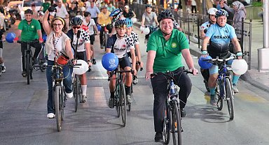 Başkan Dutlulu Manisalılarla birlikte pedalladı