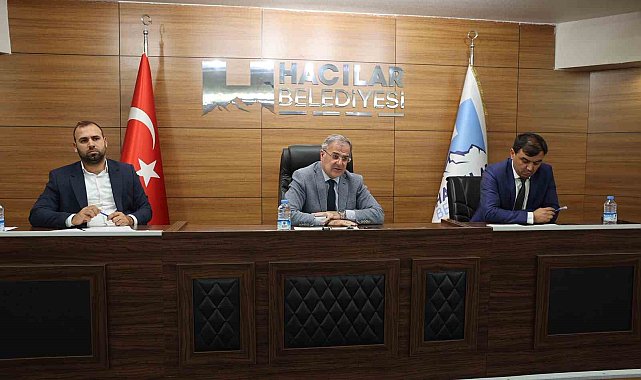 Başkan Özdoğan: "Her karar Hacılar'ın geleceği için"