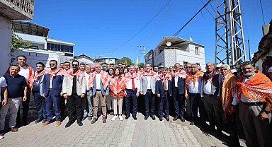 Başkan Şimşek, Bağ Bozumu ve Yörük Kültür Şenliği'ne katıldı