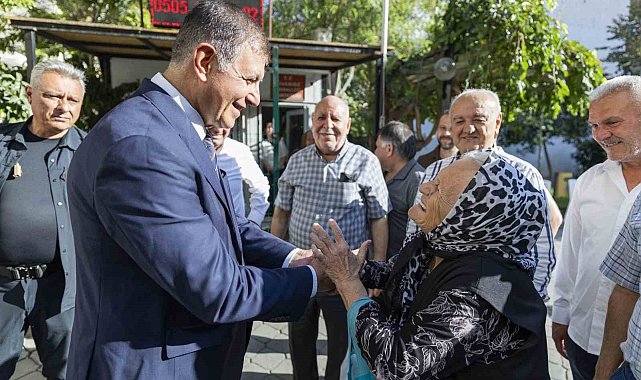 Başkan Tugay'dan Buca'da mahalle turu