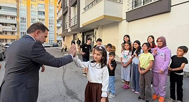 Başkan Uçar, Hilalkent'te çalışmaları inceledi, vatandaşları dinledi