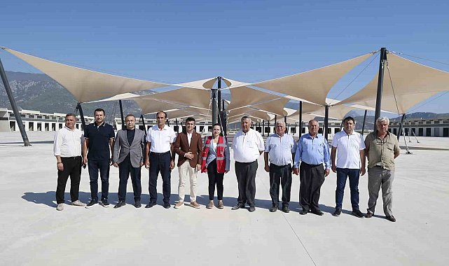 Başkan Vekili Özdemir: "1,5 milyar TL'yi aşan yatırımla 50 yıllık sorunu çözeceğiz"