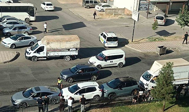 Batman'da 4 araçlı zincirleme kaza