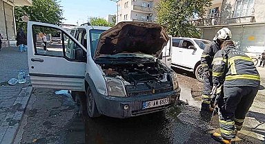 Batman'da park halindeki araçta yangın