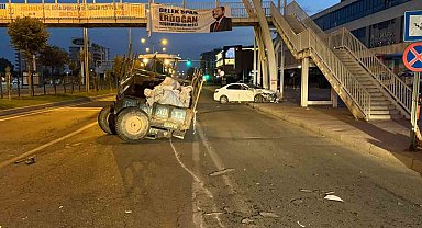 Batman'da traktör ile otomobil çarpıştı: 2 yaralı