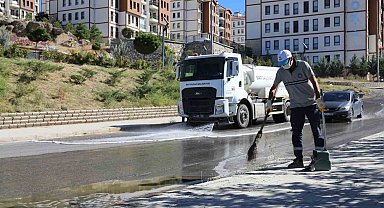 Battalgazi'de temizlik çalışmaları farklı noktalarda sürüyor