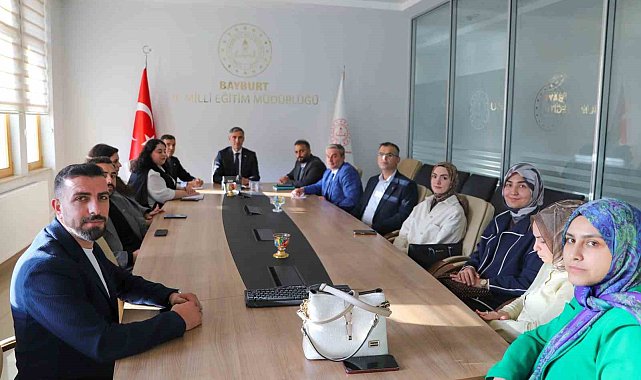 Bayburt'ta öğrencilerin psikososyal gelişimi için toplantılar yapıldı