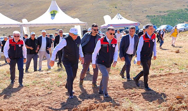 Bayburt'ta tıbbi ve aromatik bitki üretimi için 320 milyon liralık yatırım