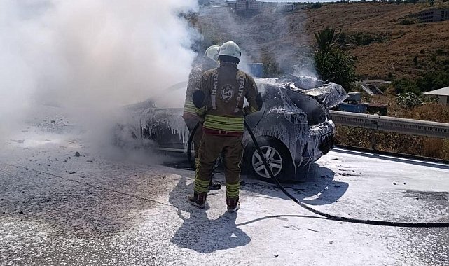 Belen'de otomobil alevlere teslim oldu