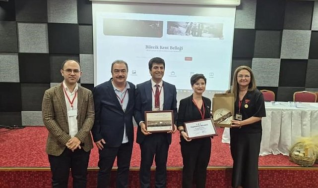 Bilecik'te 'Türkiye Kent Bellekleri ve Koleksiyoncuları Çalıştayı' düzenlendi
