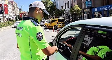 Bilecik'te 792 kişi yaya güvenliği için bilgilendirildi