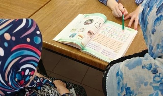 Bilecik'te huzurevi sakinleri yeniden öğrenci oldu