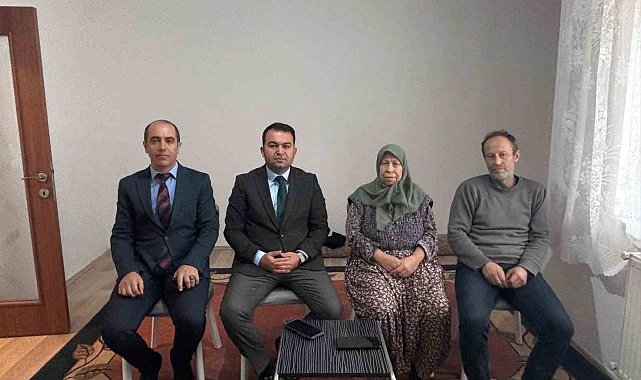 Bilecik'te yangından etkilenen aileye destek