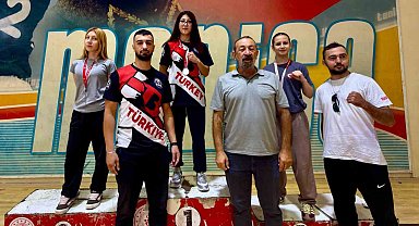 Bilecikli sporcular Muaythai Zafer Kupası'nda 8 derece elde etti