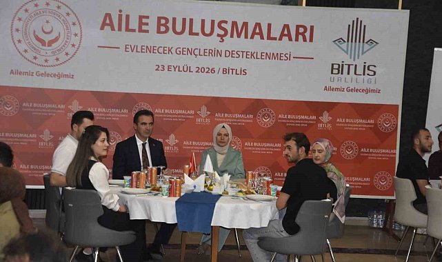Bitlis'te "Evlenecek Gençler Destek Projesi" kapsamında çiftlerle buluşma