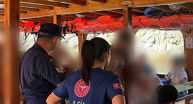 Bodrum'da gezi teknesinde rahatsızlanan vatandaşa tıbbi tahliye