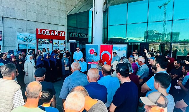 Bolu'dan 25 kişilik umre kafilesi dualarla uğurlandı