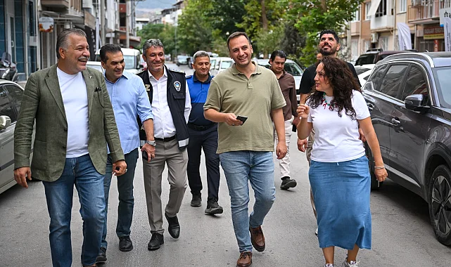 Bornova'da hizmet sokakta şekilleniyor