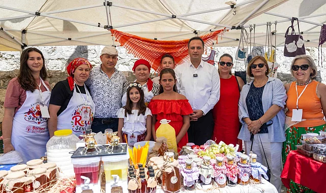 Bornova'da reçel şenliği... Reçel kapitalizmi yenecek!