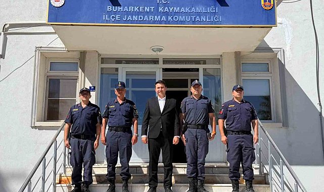 Buharkent Kaymakamı Haydaroğlu, İlçe Jandarma Komutanlığından brifing aldı