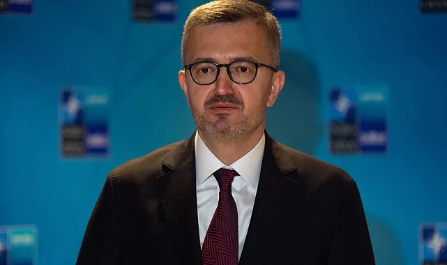 Burhanettin Duran'dan 12 ülkenin Batı Şeria kararına destek