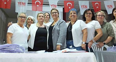 Burhaniye Yeni Partide Çiğdem Avcu başkan oldu