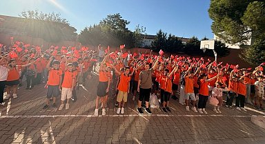 Burhaniye'de yeni eğitim yılı başladı