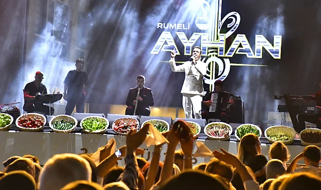 Bursa Yenişehir'de Balkan Ezgileri yankılandı