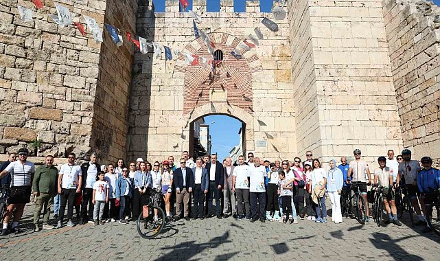 Bursa'da 'Arabasız Bir Gün, Hareketli Bir Kent'