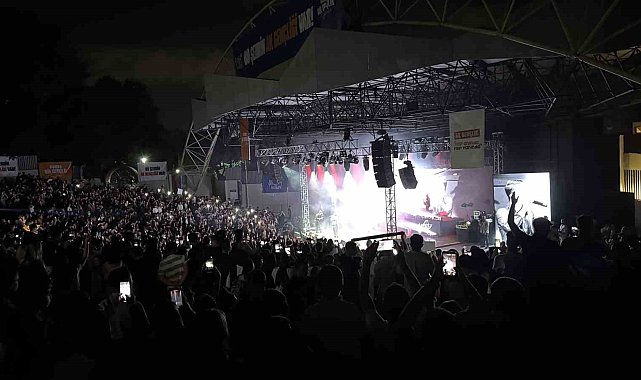 Bursa'da Bir Gençlik Festivali'nde Poizi coşkusu