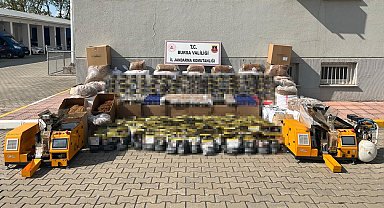Bursa'da kaçakçılık operasyonu: 3,2 milyon liralık kaçak tütün ve sigara ele geçirildi
