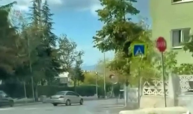 Bursa'da otomobille drift yapan sürücü kameraya yansıdı